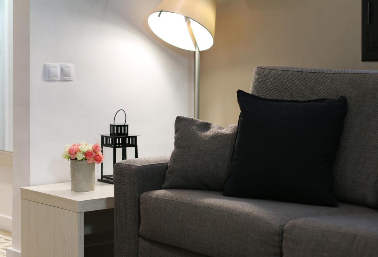 Suite Place Barcelona Corsega Extérieur photo
